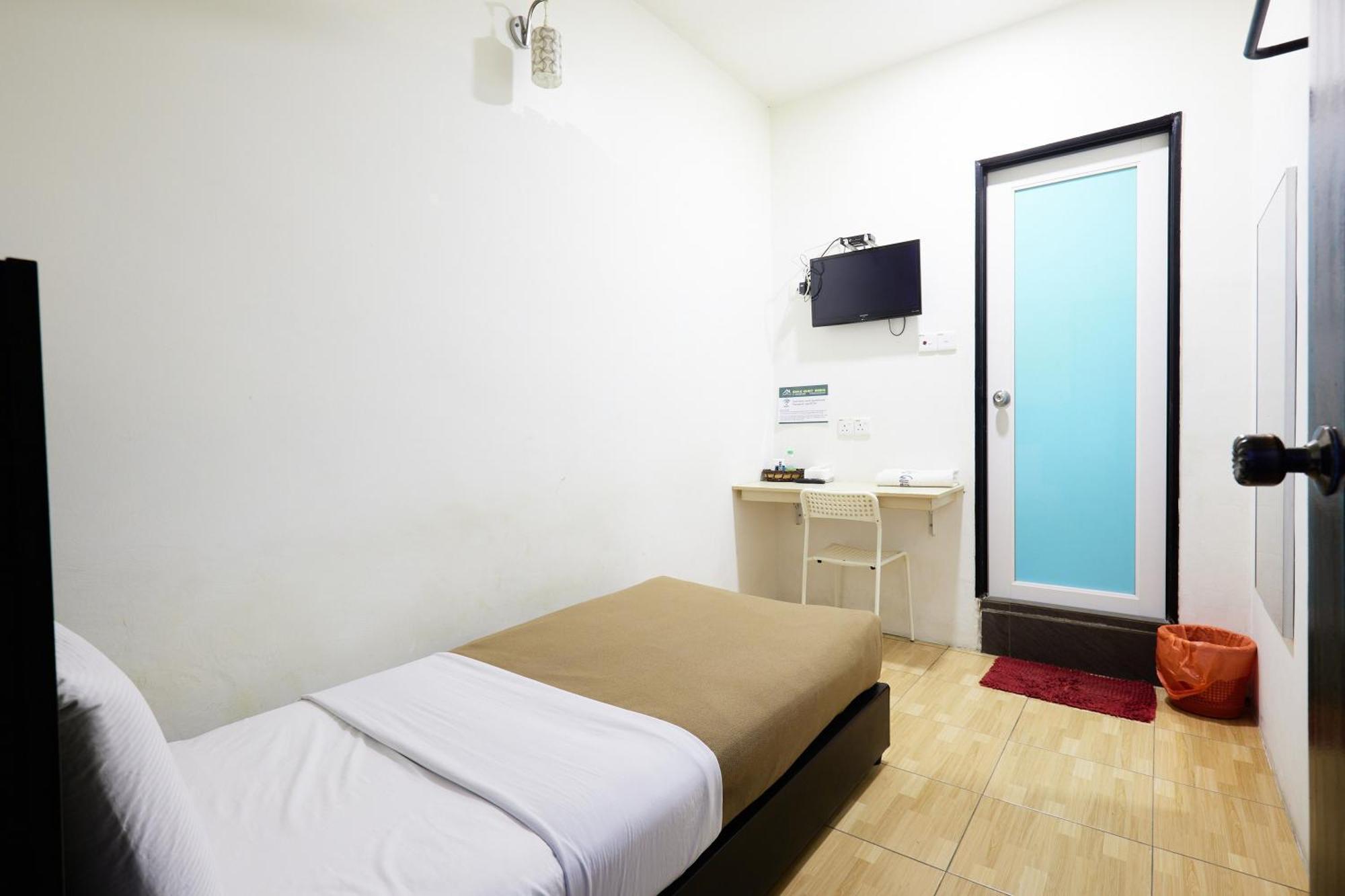 Uncle Guesthouse Kuala Terengganu Exterior photo