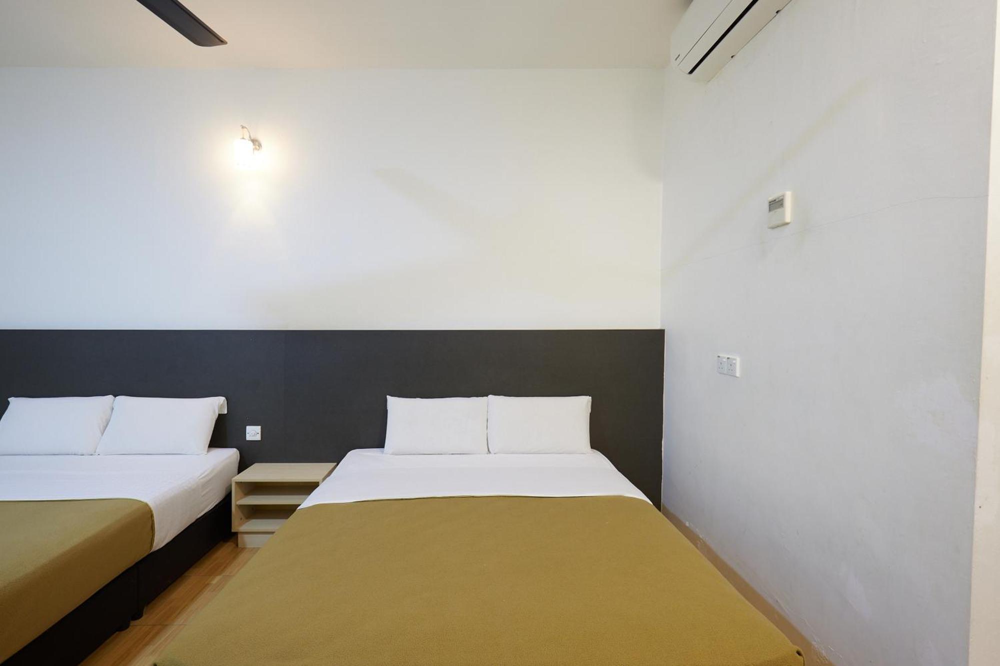 Uncle Guesthouse Kuala Terengganu Exterior photo